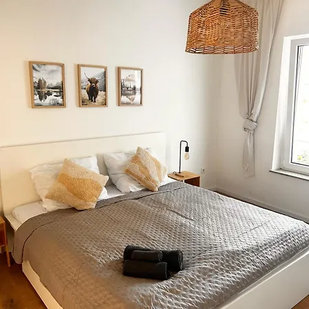 Monteurswohnung In - Naehe Bp Gelsenkirchen - Neu Saniert *